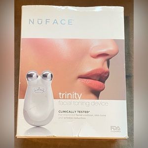 NuFace Trinity Facial Toning Device